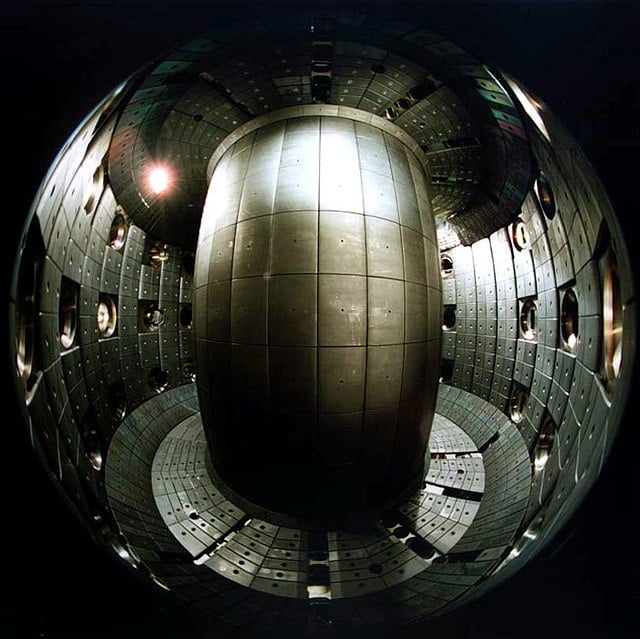 Tokamak Fusion Reactor from Wikipedia - Sapientai